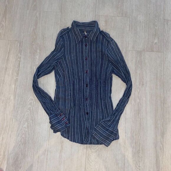 Free People Greyish Blue / Black Strip Down Button - Picture 1 of 3